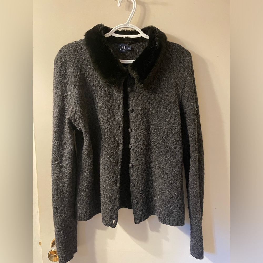 Vintage Wool Faux Fur Collar Sweater